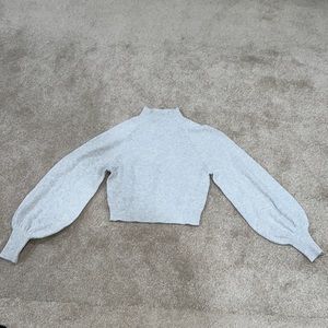 BCBGMaxazria short sweater